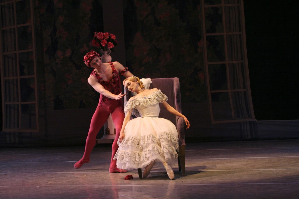 Le Spectre de la rose, with the Mariinsky's F. Stepin and S. I vanova, photo  by N.Razina